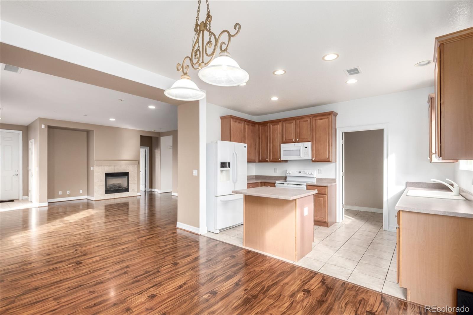 MLS Image #8 for 5558  kalispell street,denver, Colorado