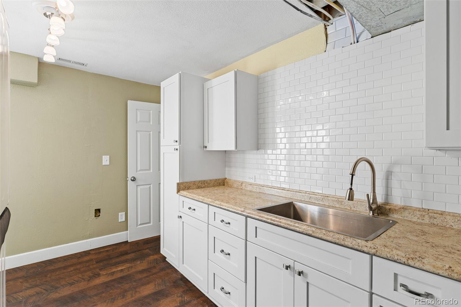 MLS Image #33 for 10518  tigers eye ,lone tree, Colorado