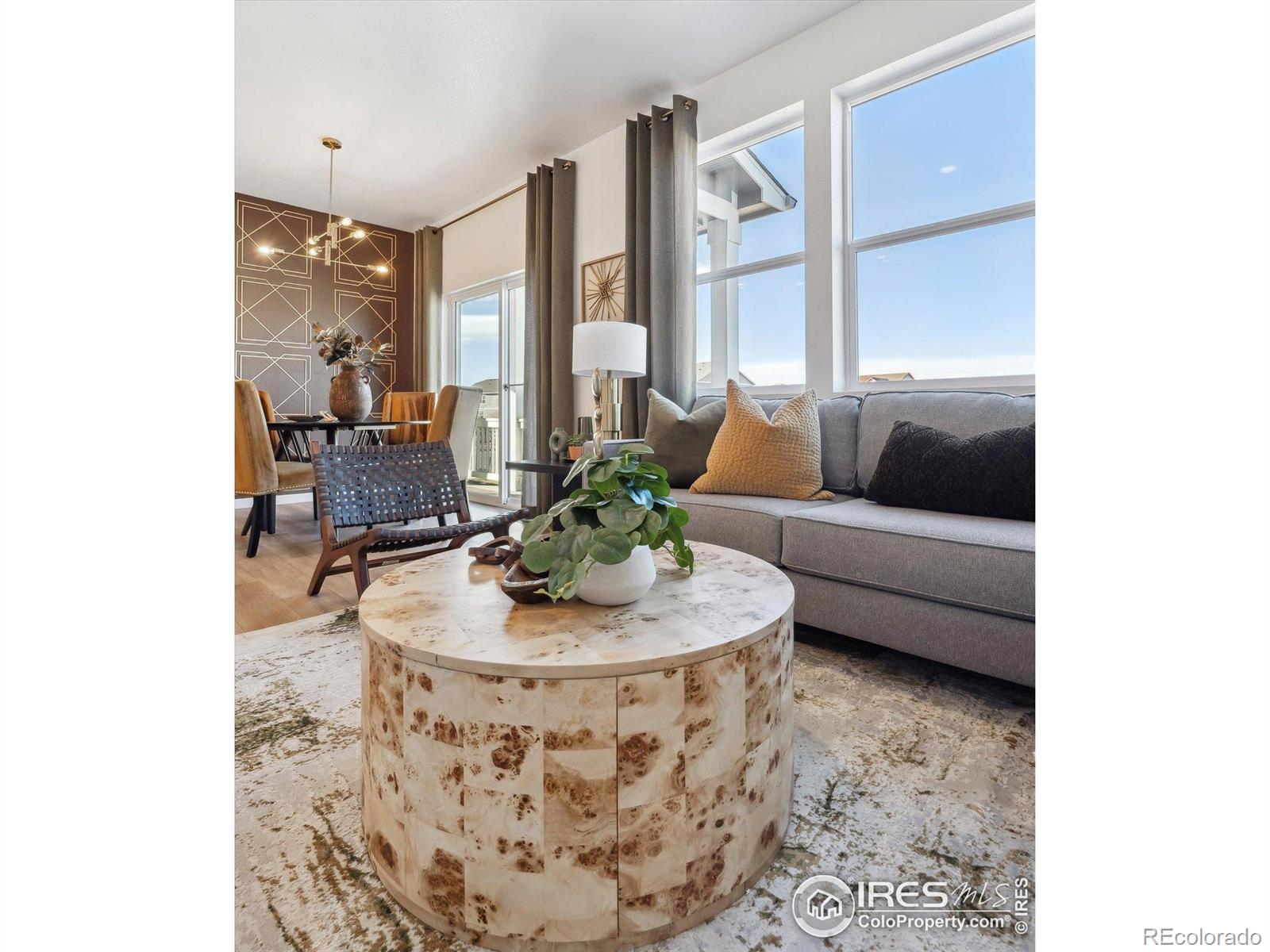 MLS Image #3 for 928  logan peak way,berthoud, Colorado