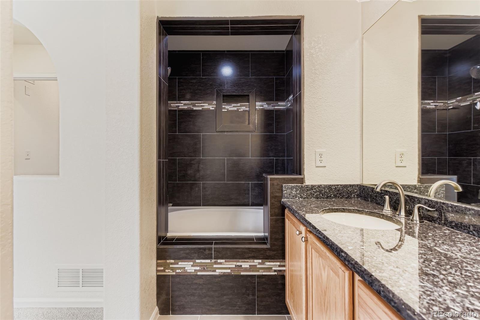 MLS Image #18 for 10728  evondale street,highlands ranch, Colorado