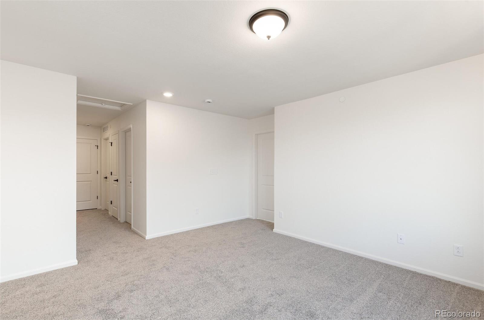 MLS Image #20 for 9394  bahama court,commerce city, Colorado
