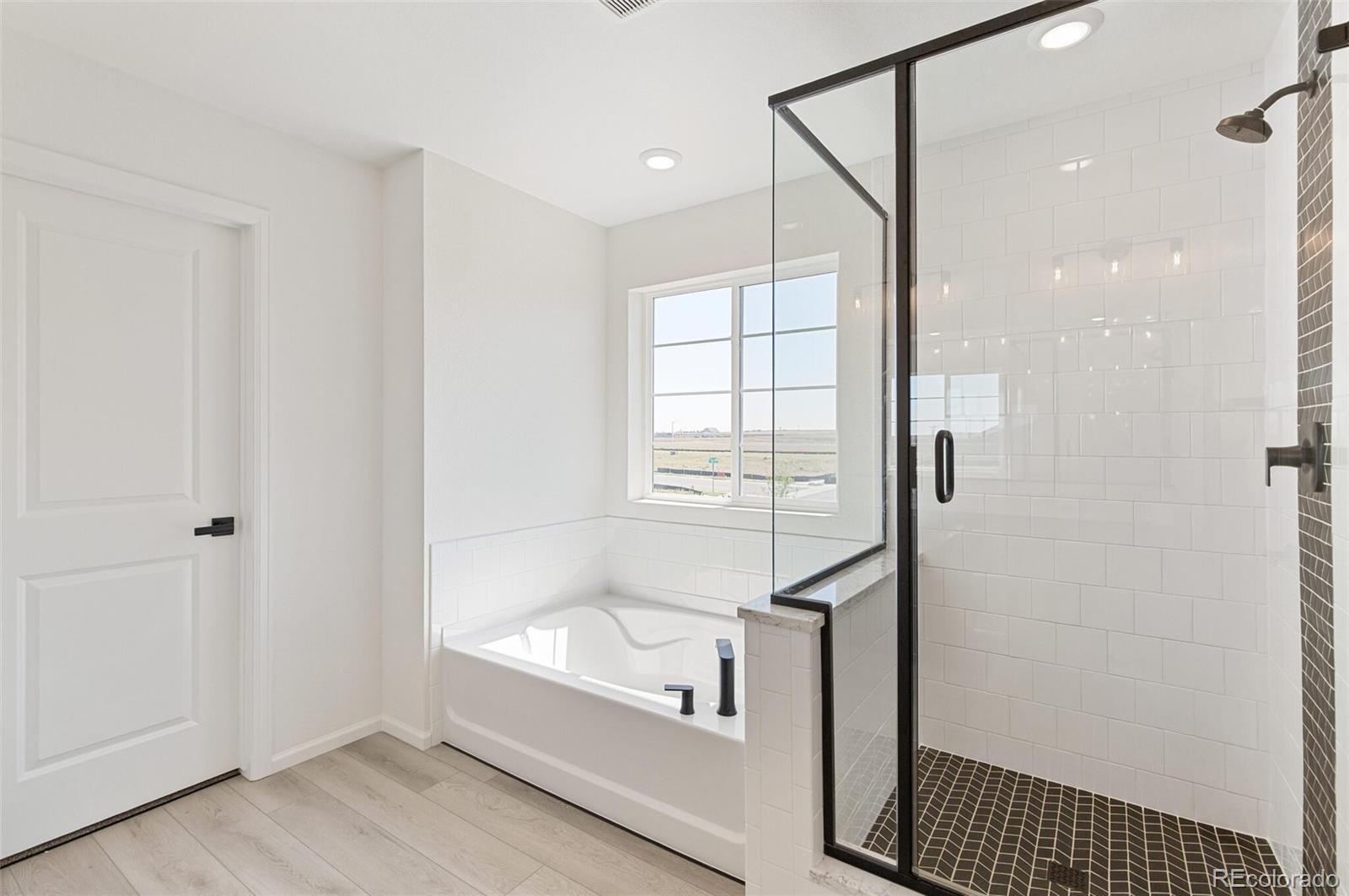 MLS Image #25 for 9394  bahama court,commerce city, Colorado