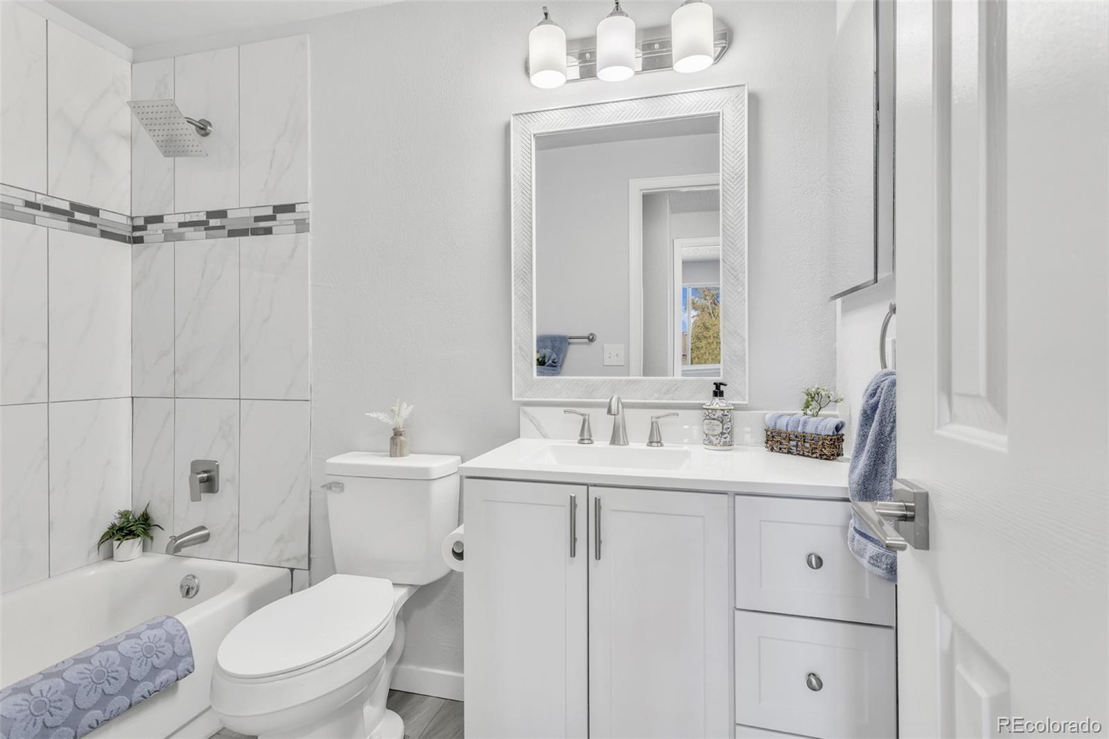 MLS Image #16 for 5026 s dunkirk way,centennial, Colorado