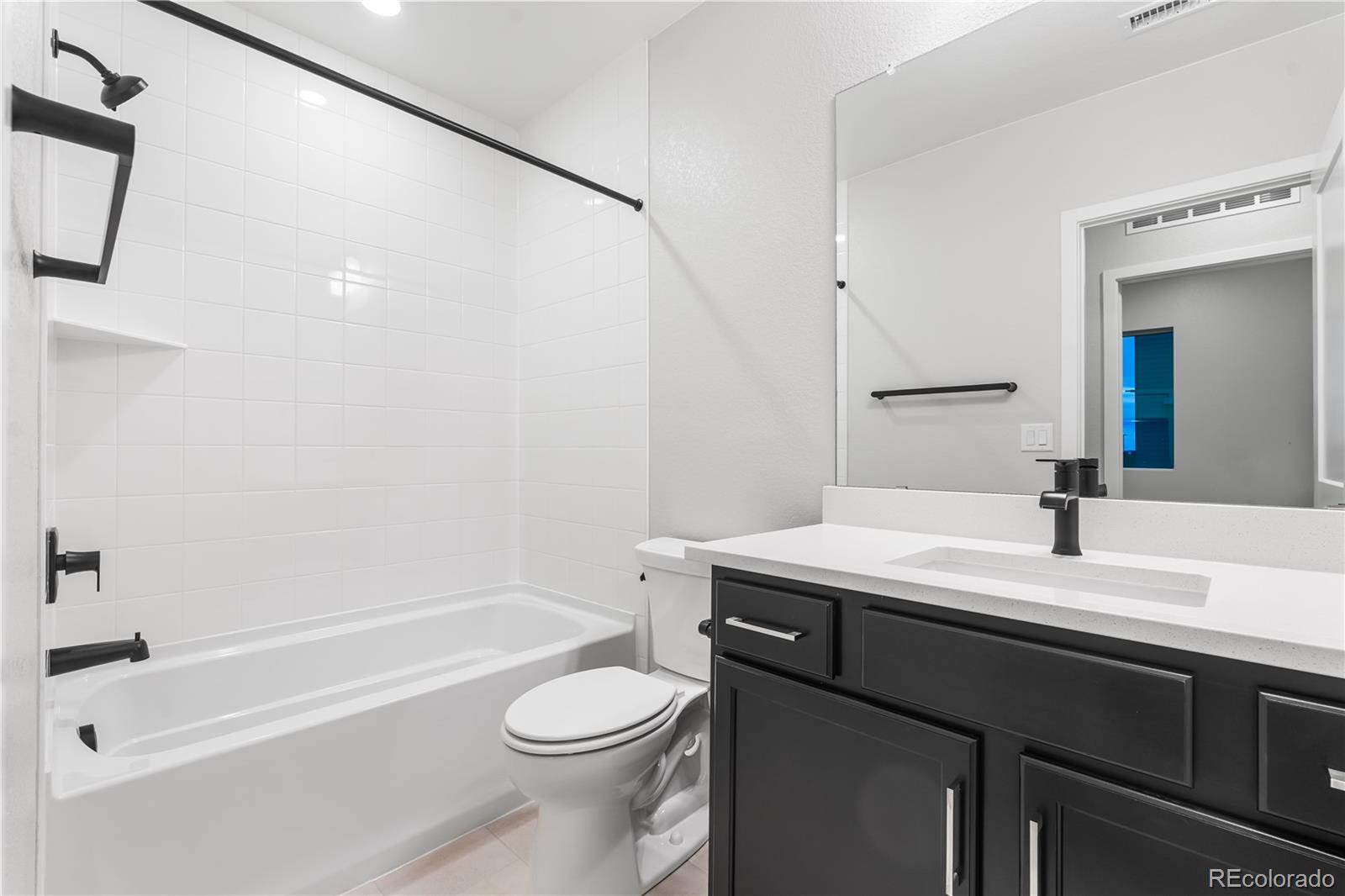 MLS Image #22 for 12051  amplify circle,lone tree, Colorado