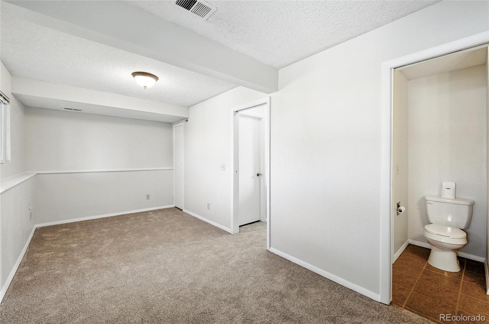 MLS Image #9 for 17593 e temple drive,aurora, Colorado