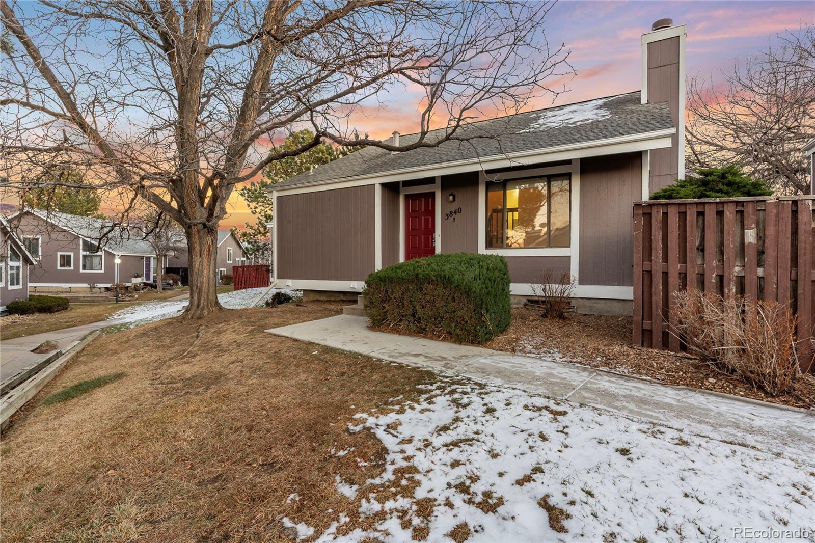 MLS Image #1 for 3840 s genoa court,aurora, Colorado