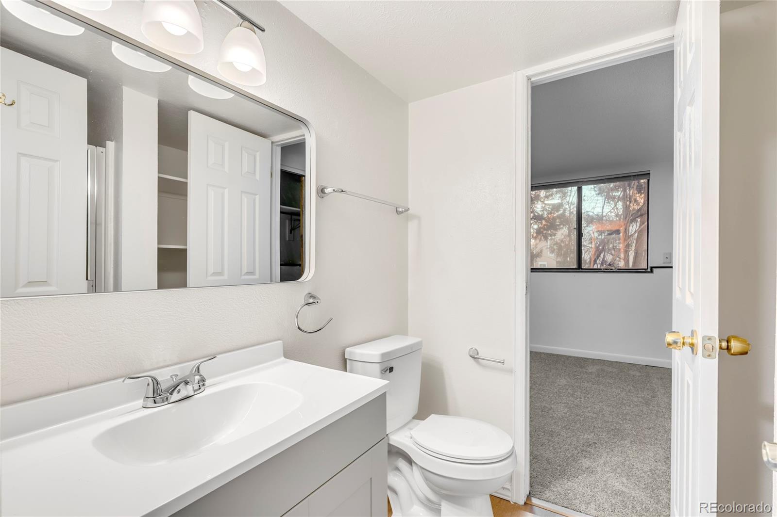MLS Image #34 for 3840 s genoa court,aurora, Colorado