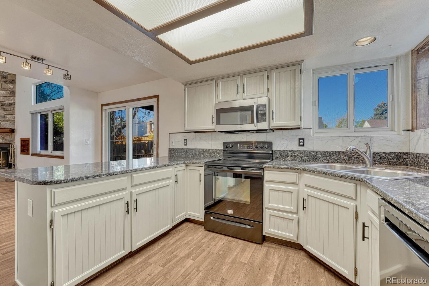 MLS Image #10 for 4211 s andes street,aurora, Colorado