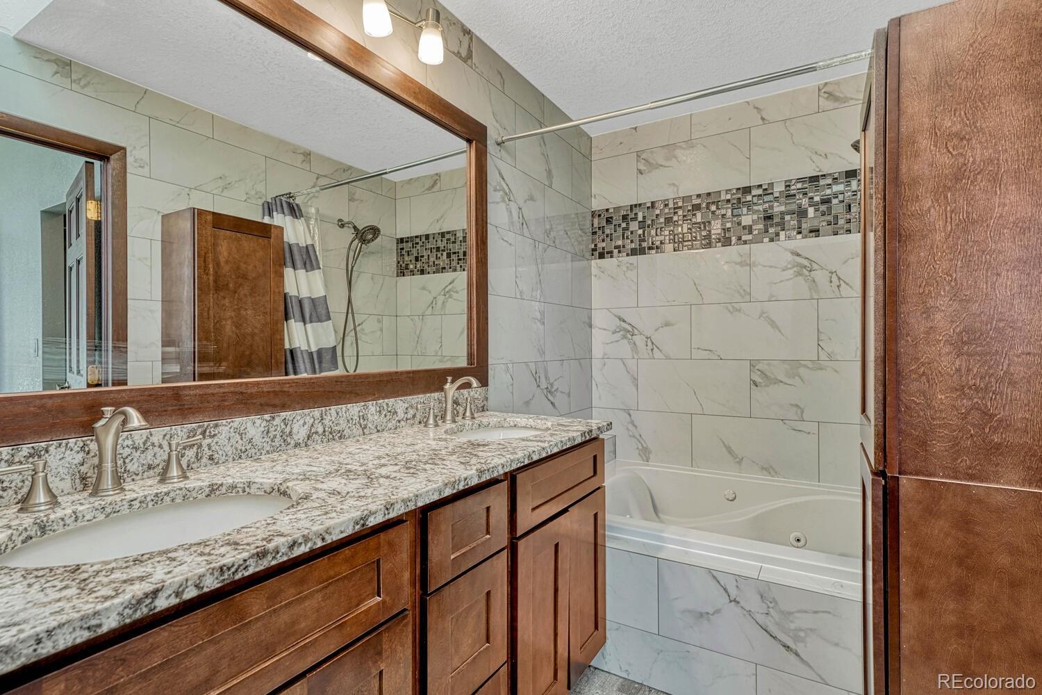 MLS Image #18 for 4211 s andes street,aurora, Colorado