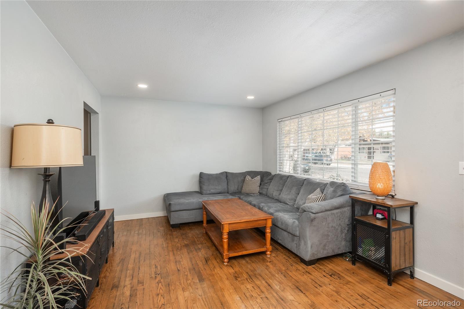 MLS Image #3 for 1501  liberty court,longmont, Colorado