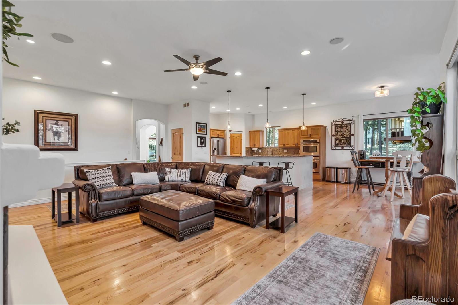 MLS Image #13 for 670  independence drive,larkspur, Colorado