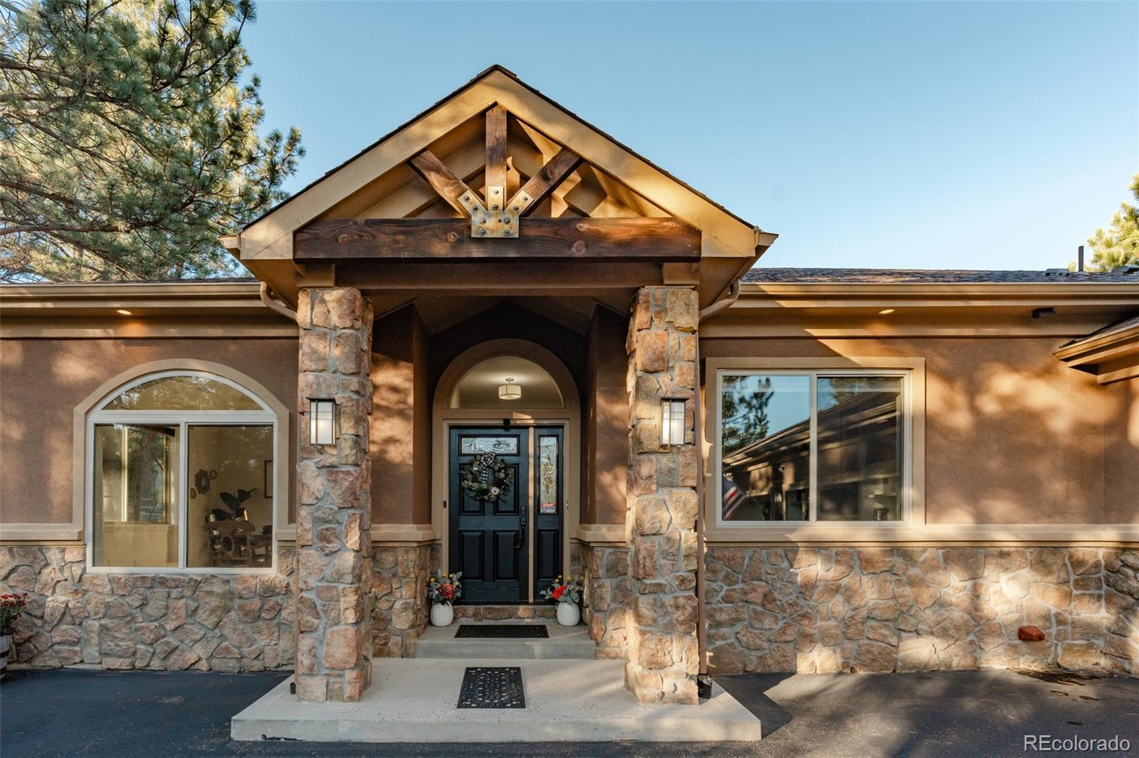 MLS Image #2 for 670  independence drive,larkspur, Colorado