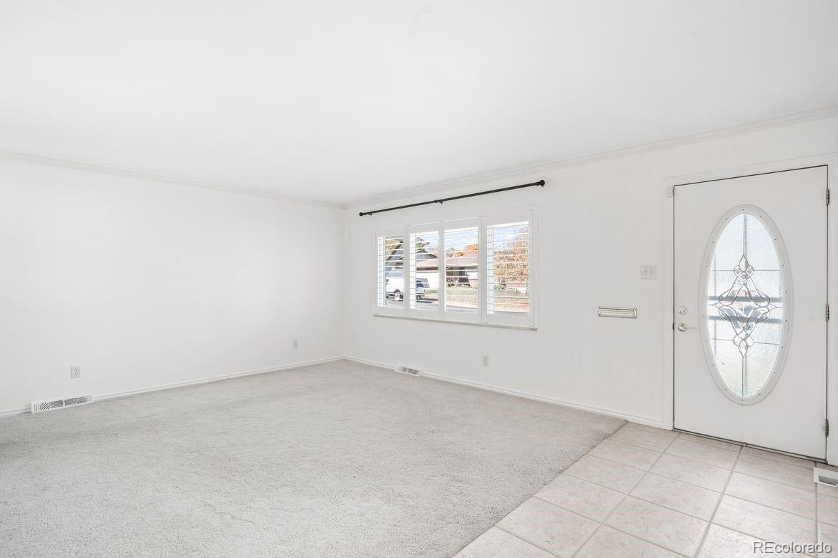 MLS Image #14 for 6684 e bates avenue,denver, Colorado