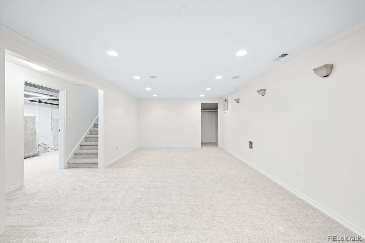 MLS Image #16 for 6684 e bates avenue,denver, Colorado