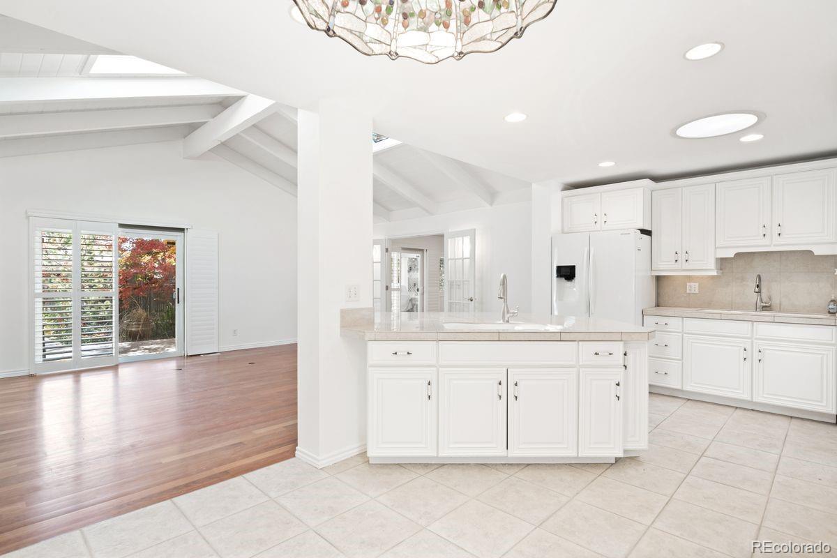 MLS Image #21 for 6684 e bates avenue,denver, Colorado