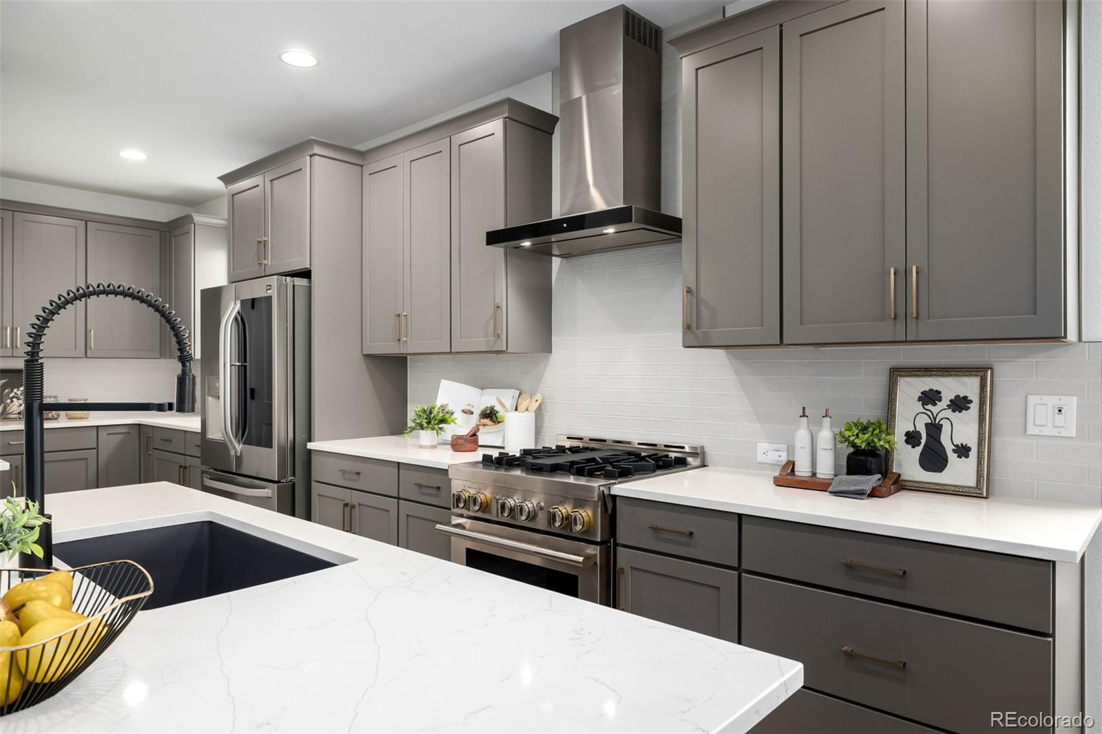 MLS Image #11 for 11238  golden hour avenue,littleton, Colorado