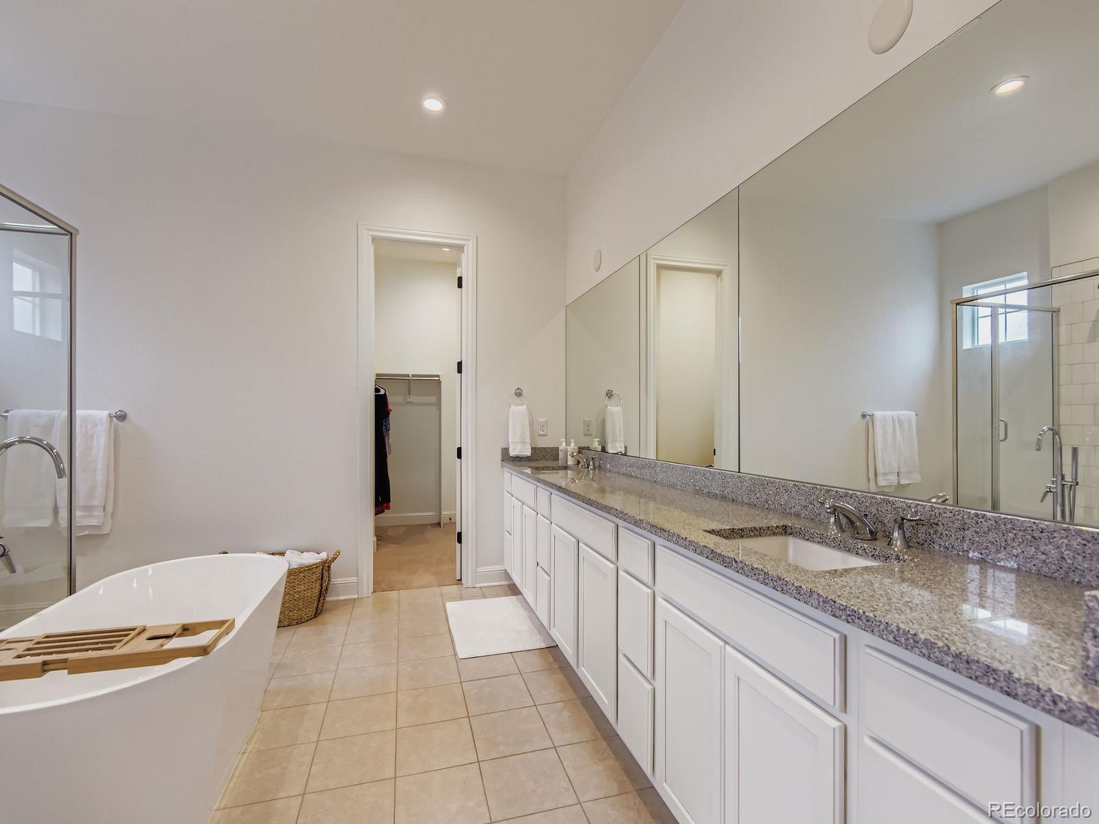 MLS Image #19 for 27460 e lakeview drive,aurora, Colorado