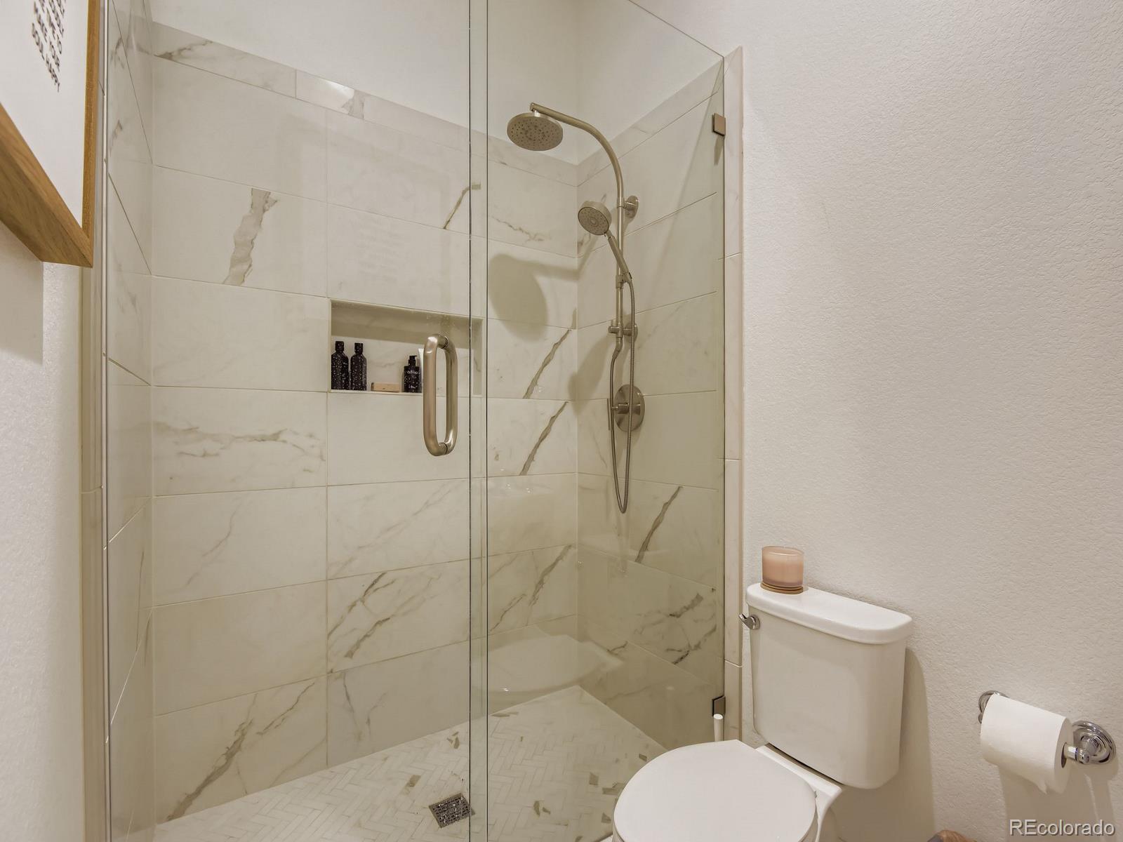 MLS Image #28 for 27460 e lakeview drive,aurora, Colorado