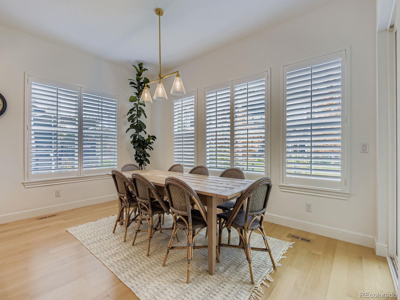 MLS Image #9 for 27460 e lakeview drive,aurora, Colorado
