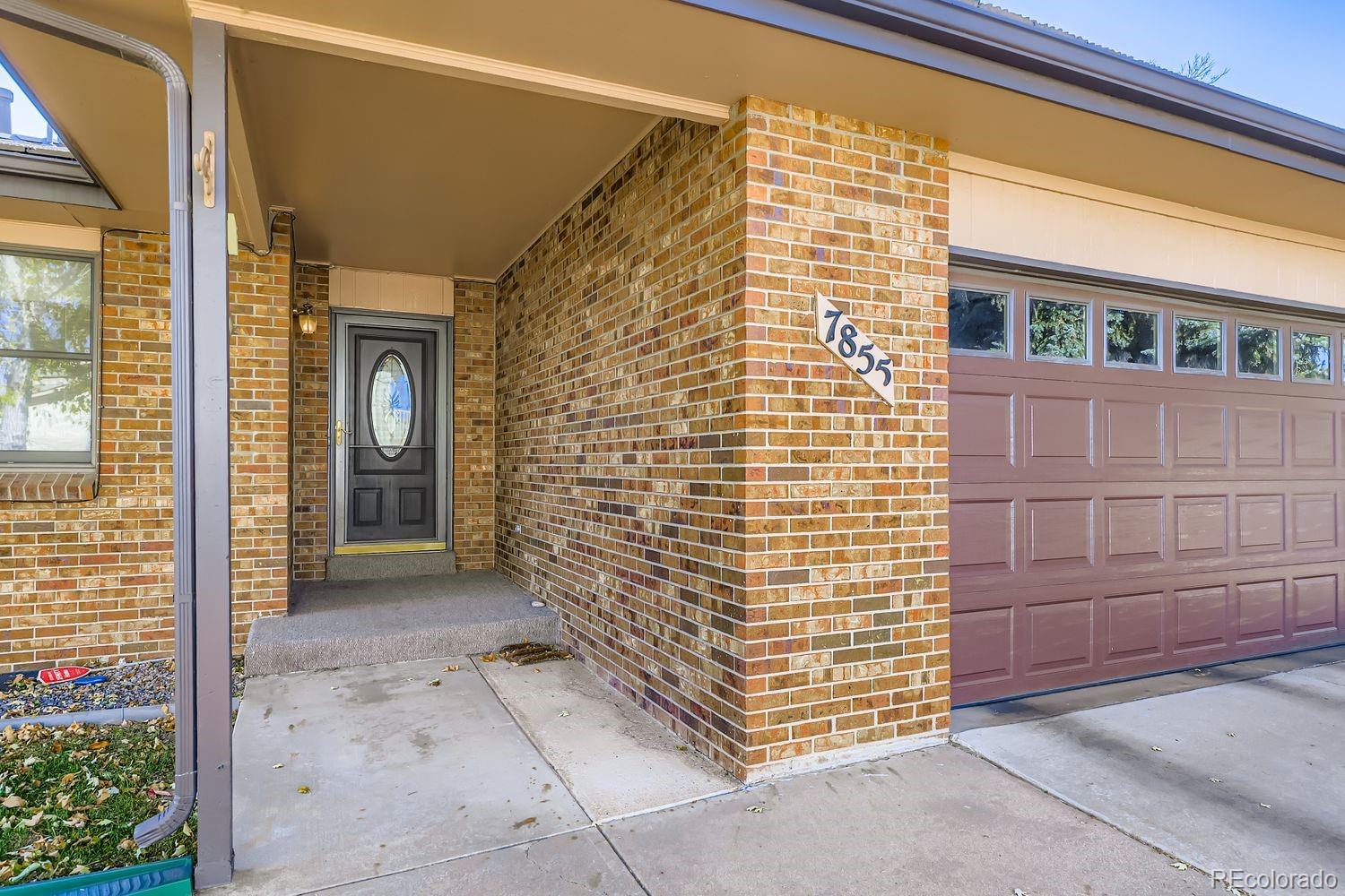 MLS Image #2 for 7855  allison court,arvada, Colorado