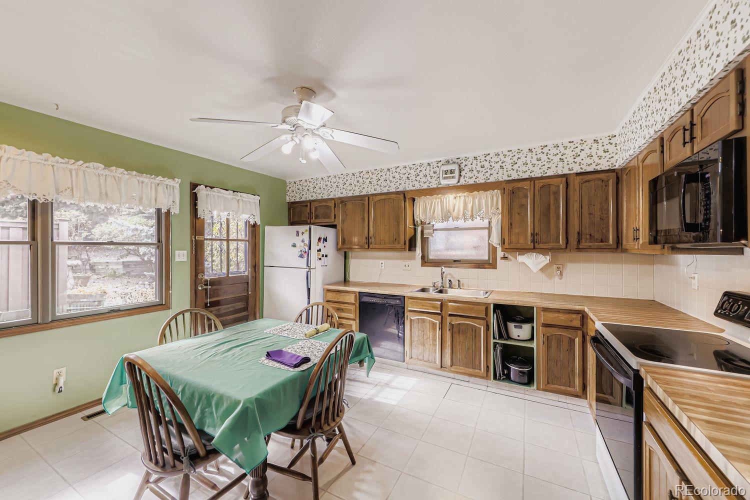 MLS Image #6 for 7855  allison court,arvada, Colorado