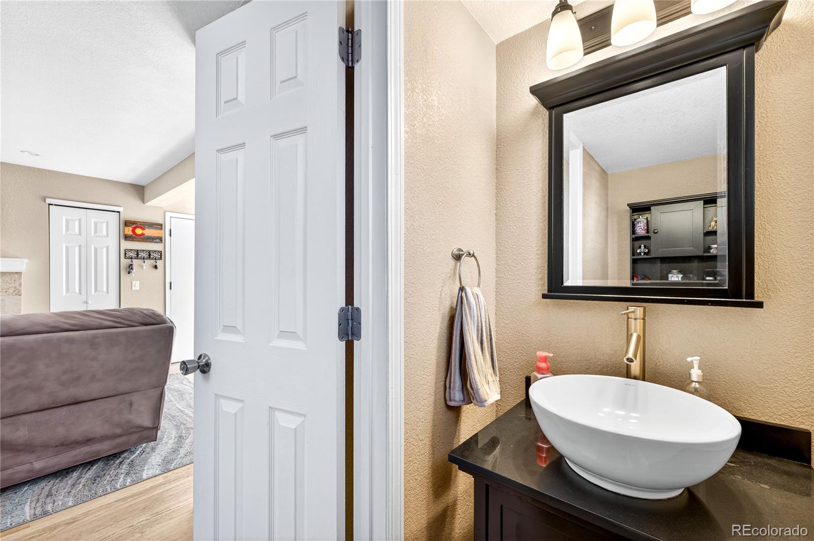 MLS Image #5 for 4809 s zeno street,aurora, Colorado
