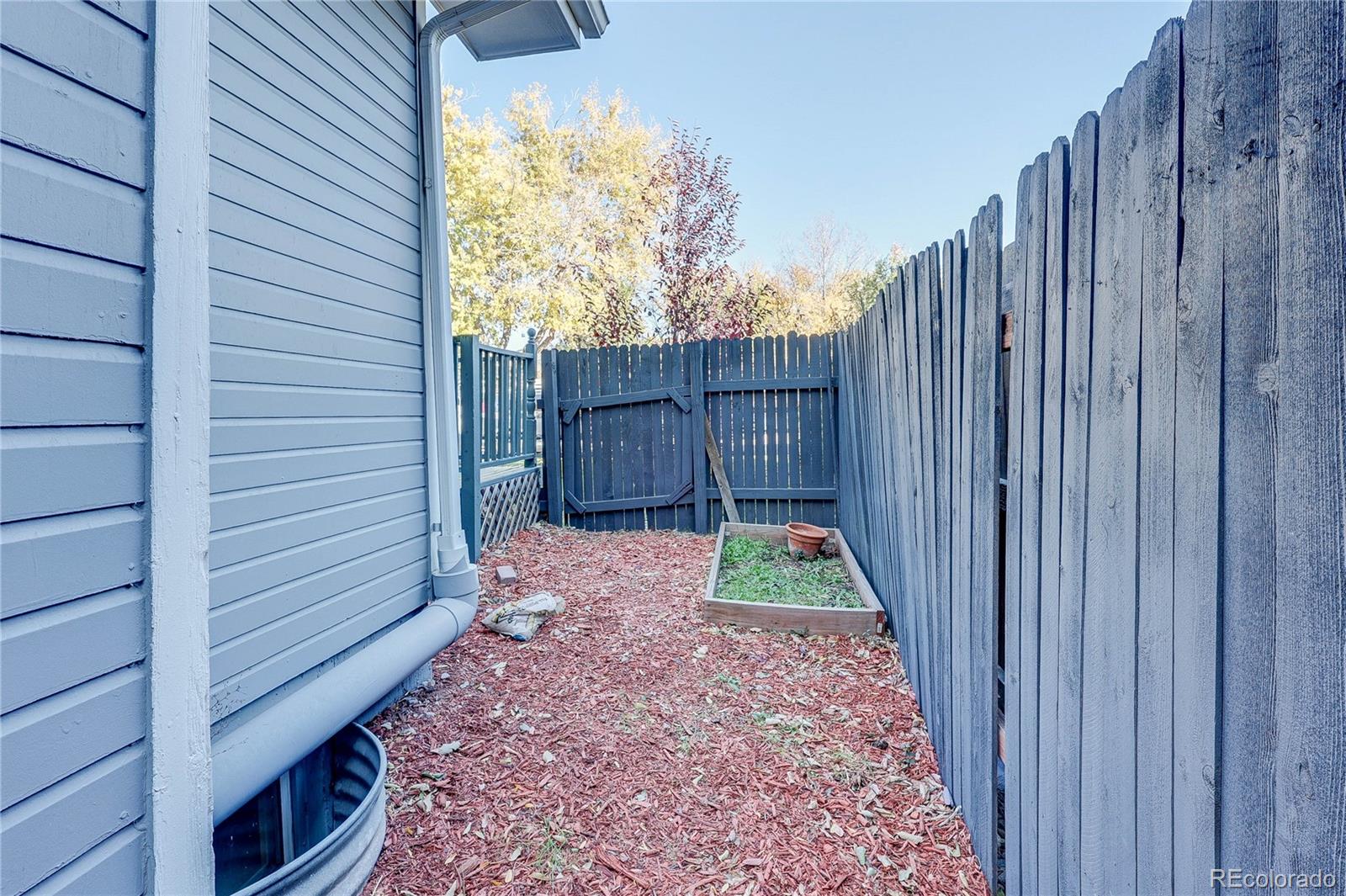MLS Image #14 for 3535 s corona street,englewood, Colorado