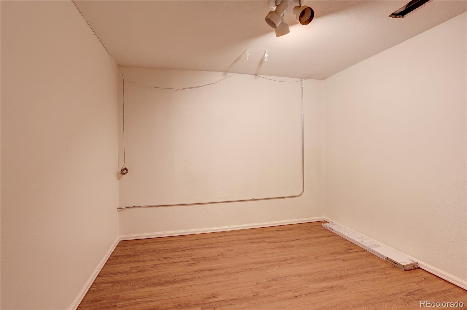 MLS Image #31 for 3535 s corona street,englewood, Colorado