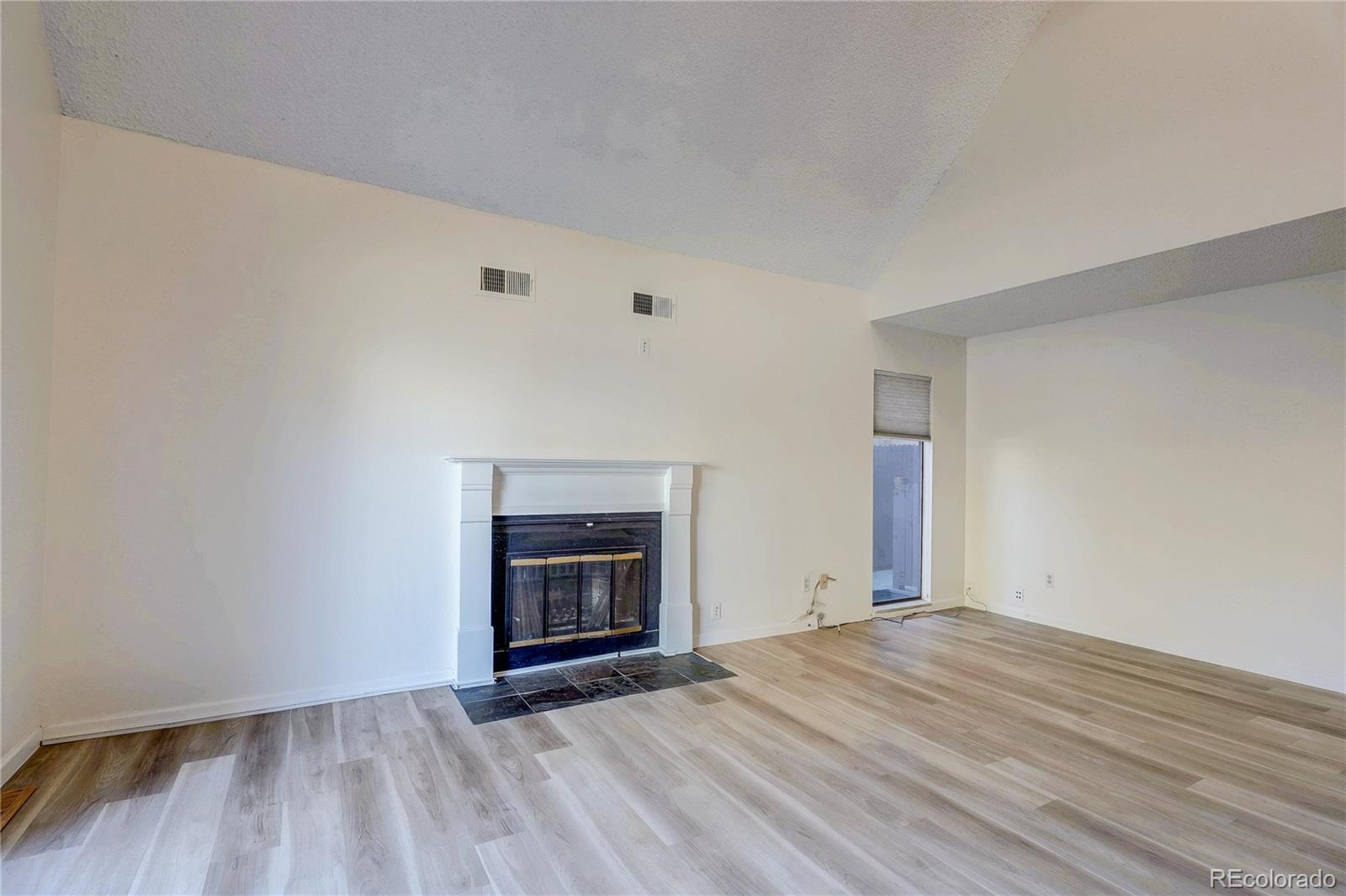MLS Image #7 for 3535 s corona street,englewood, Colorado