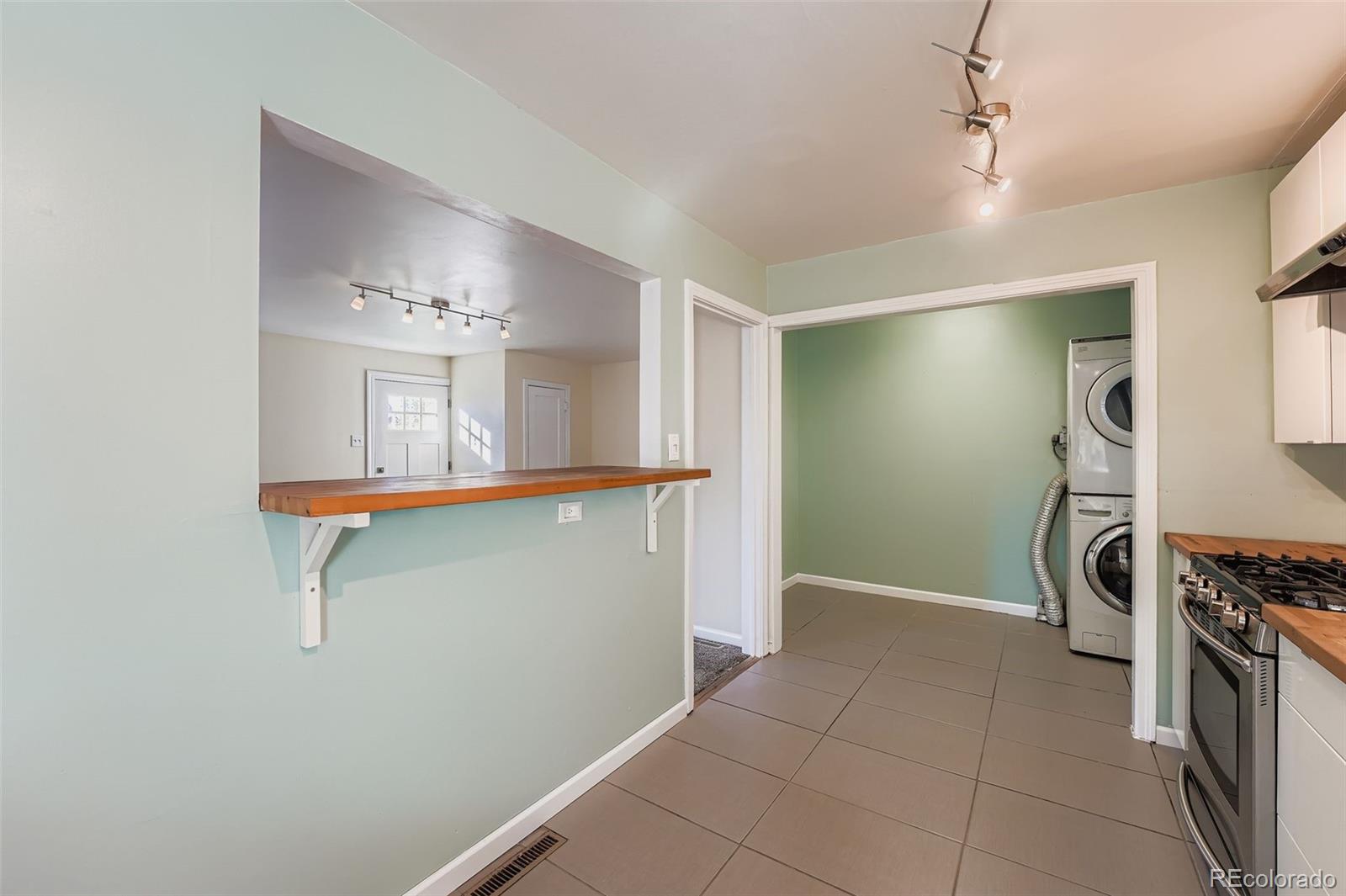 MLS Image #7 for 3630 n fillmore street,denver, Colorado