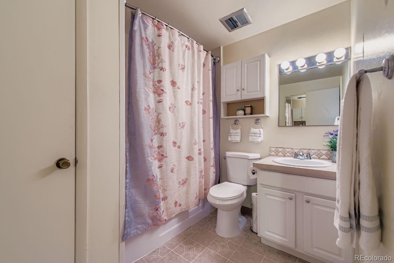MLS Image #20 for 2766 s lamar street,denver, Colorado