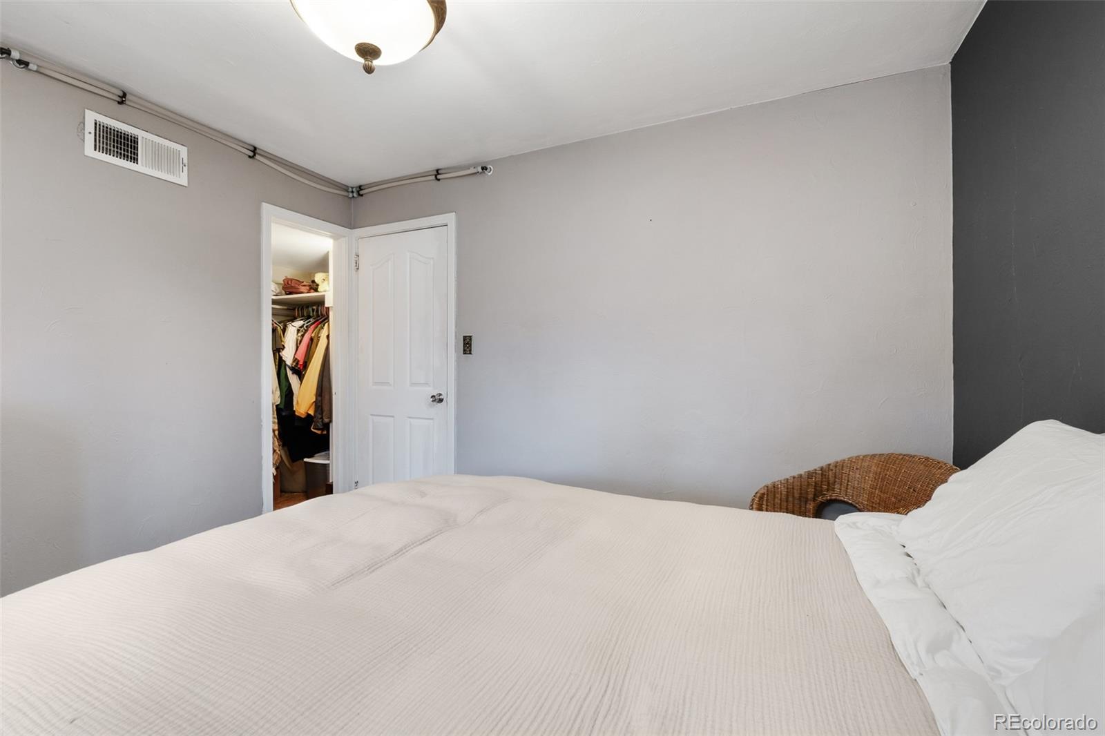 MLS Image #13 for 5644 s huron street,littleton, Colorado
