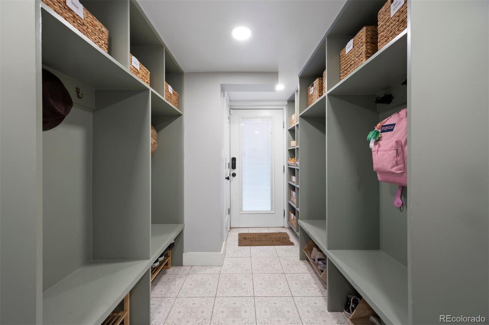 MLS Image #12 for 800  steele street,denver, Colorado