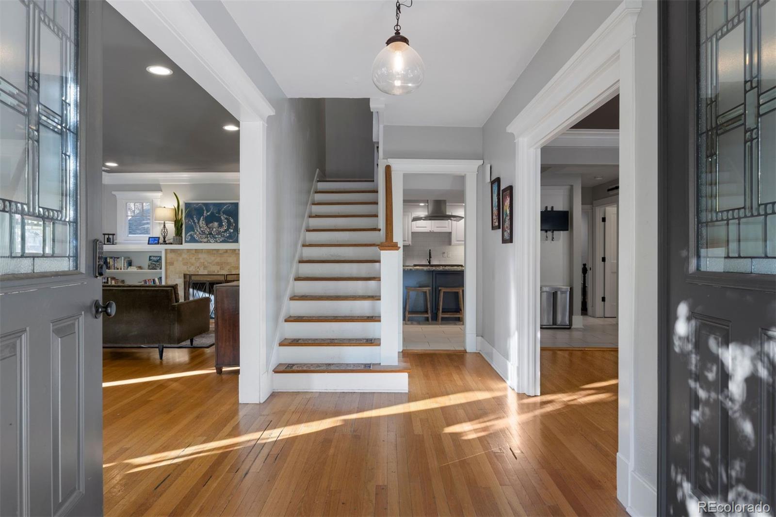 MLS Image #14 for 800  steele street,denver, Colorado