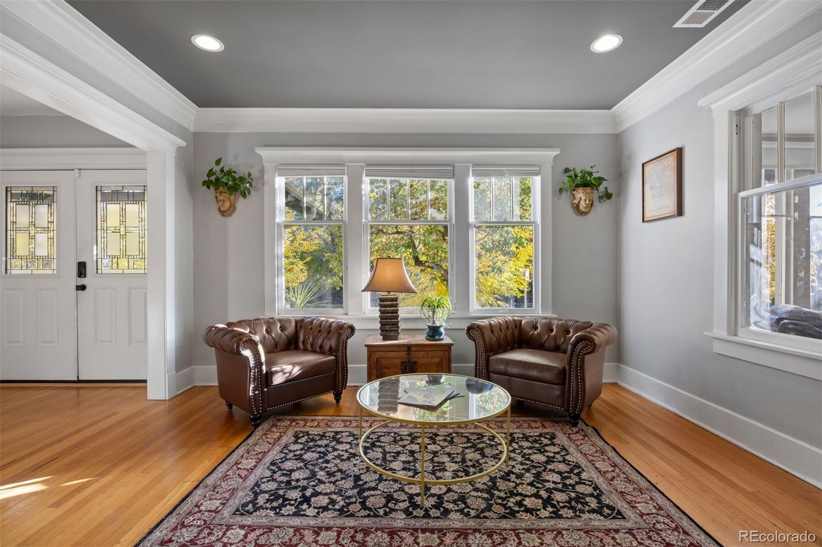 MLS Image #5 for 800  steele street,denver, Colorado