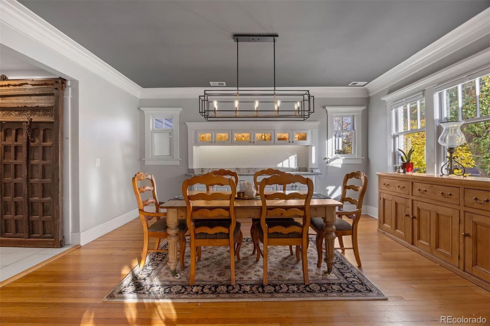 MLS Image #6 for 800  steele street,denver, Colorado