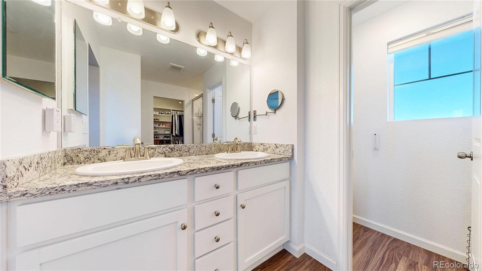 MLS Image #15 for 26709 e 1st place,aurora, Colorado