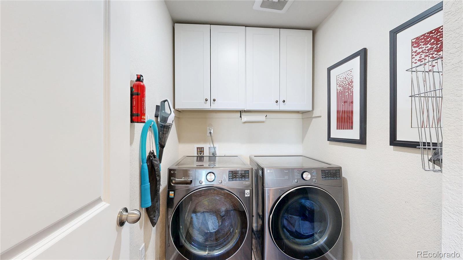 MLS Image #18 for 26709 e 1st place,aurora, Colorado