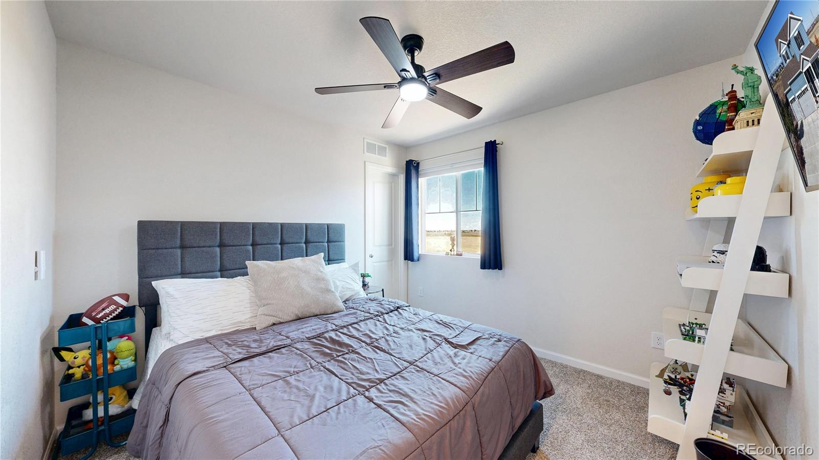 MLS Image #23 for 26709 e 1st place,aurora, Colorado