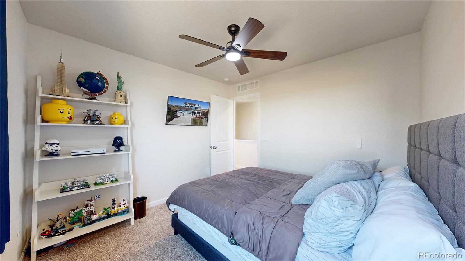 MLS Image #24 for 26709 e 1st place,aurora, Colorado