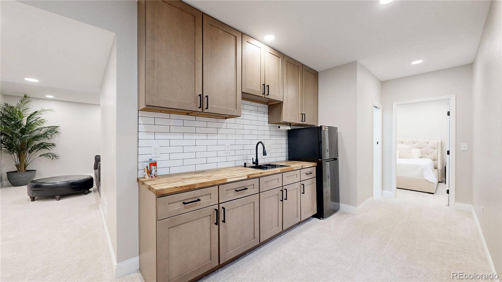MLS Image #27 for 26709 e 1st place,aurora, Colorado