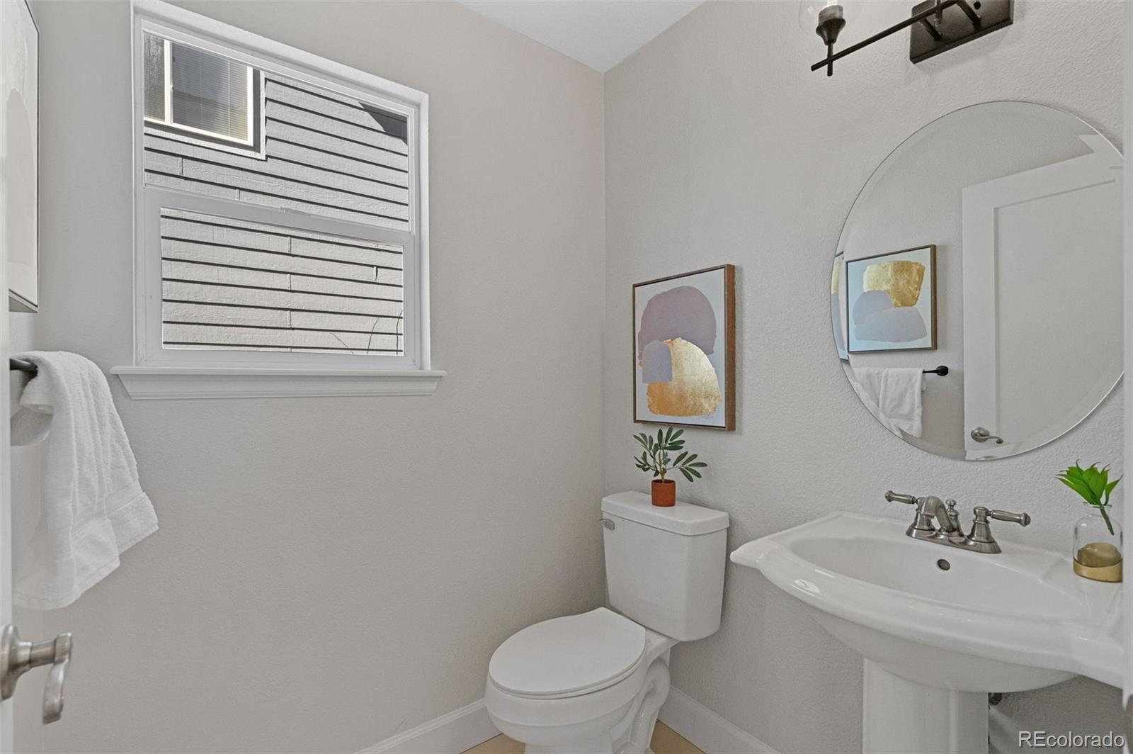 MLS Image #13 for 21948 e princeton drive,aurora, Colorado