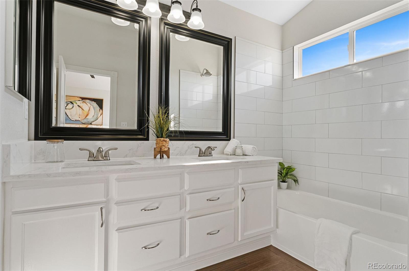 MLS Image #19 for 21948 e princeton drive,aurora, Colorado