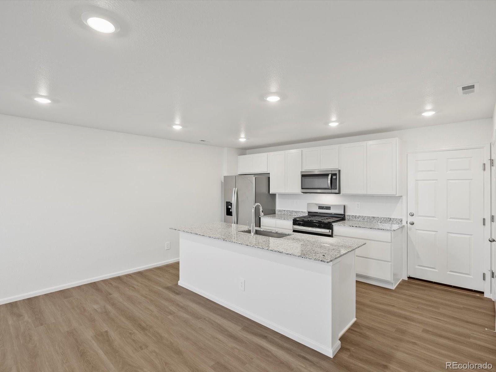 MLS Image #3 for 6535 n nepal street,aurora, Colorado