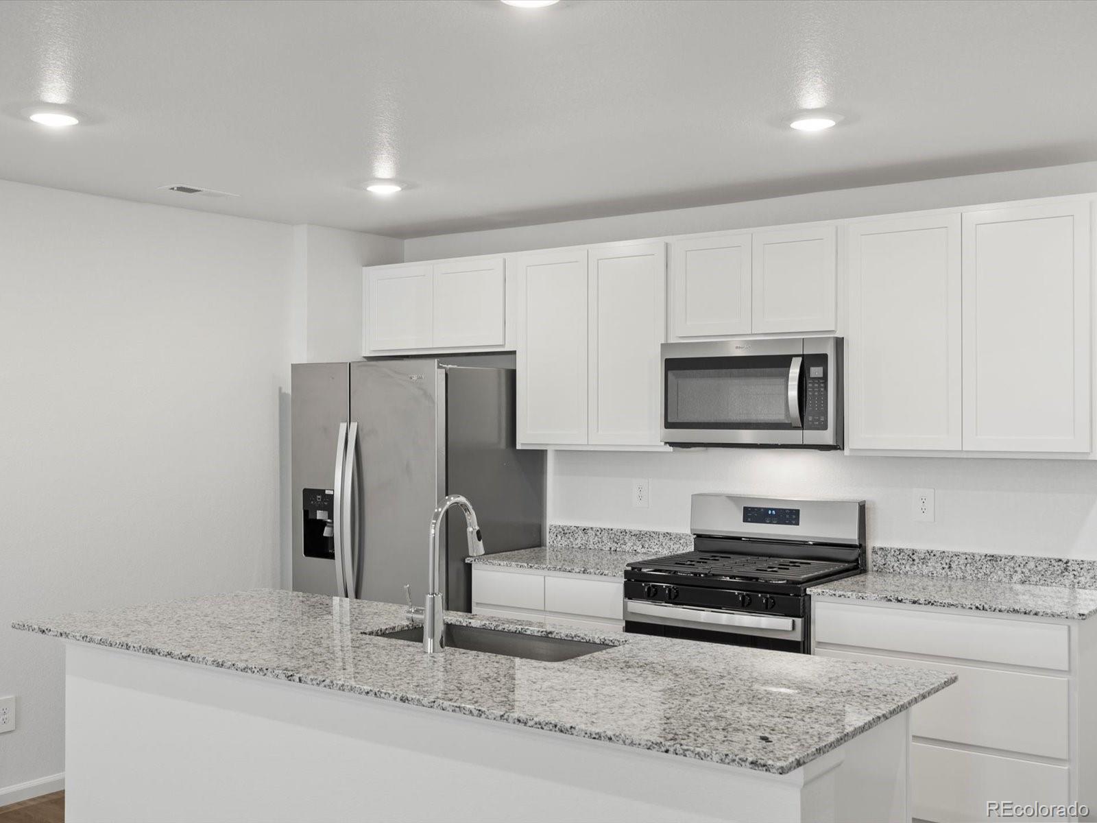 MLS Image #4 for 6535 n nepal street,aurora, Colorado