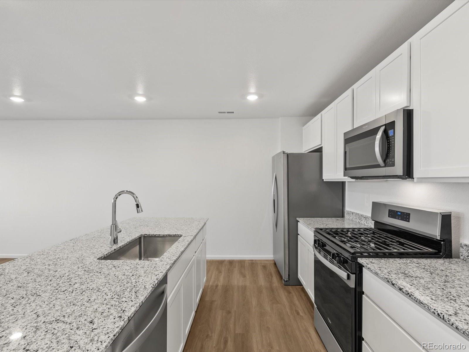 MLS Image #5 for 6535 n nepal street,aurora, Colorado