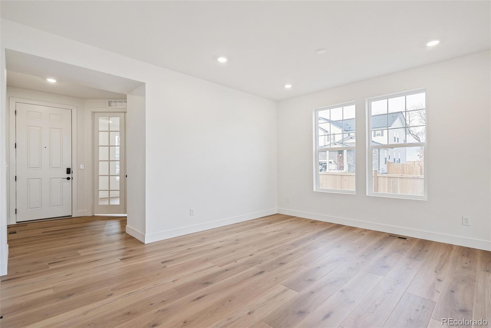 MLS Image #3 for 15496  krameria street,thornton, Colorado