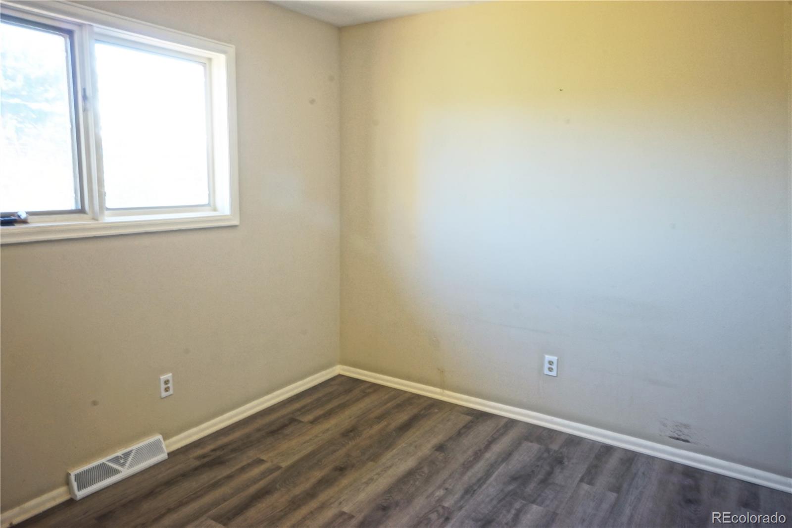 MLS Image #21 for 290  zion street,aurora, Colorado