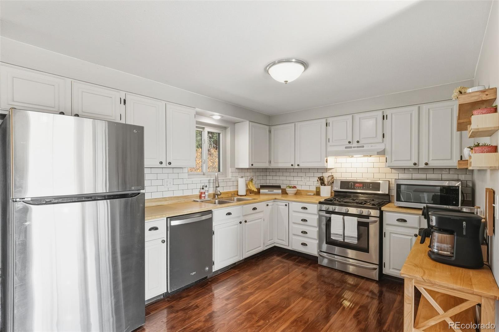 MLS Image #8 for 1219  yarnell drive,larkspur, Colorado