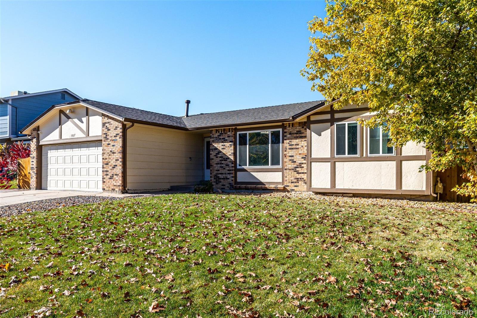 MLS Image #1 for 3807 s andes way,aurora, Colorado